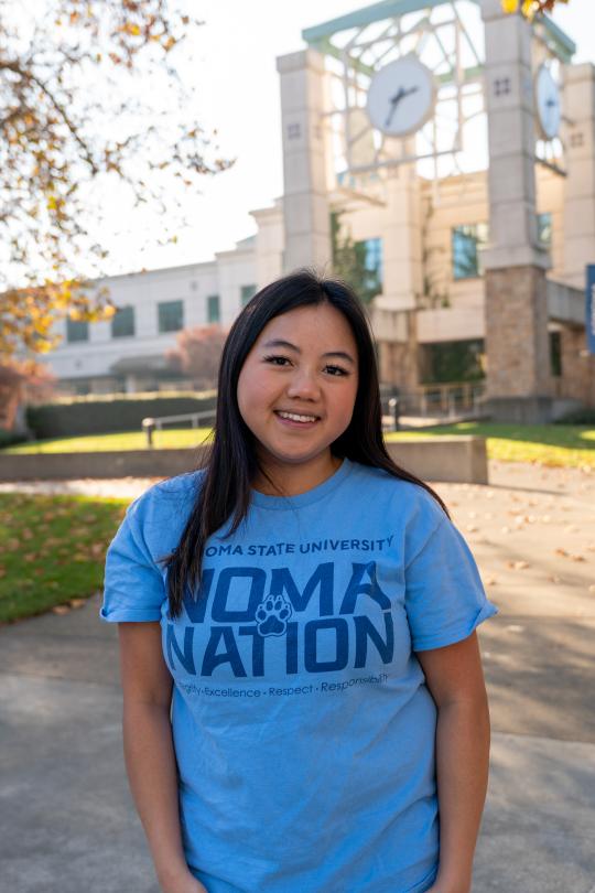 Kayla Xiong Vang